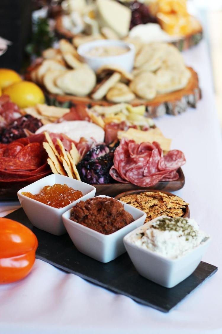 Charcuterie Recipe - Grazing Table with Artisan Bread, Camembert, Salami and Chutney Dips