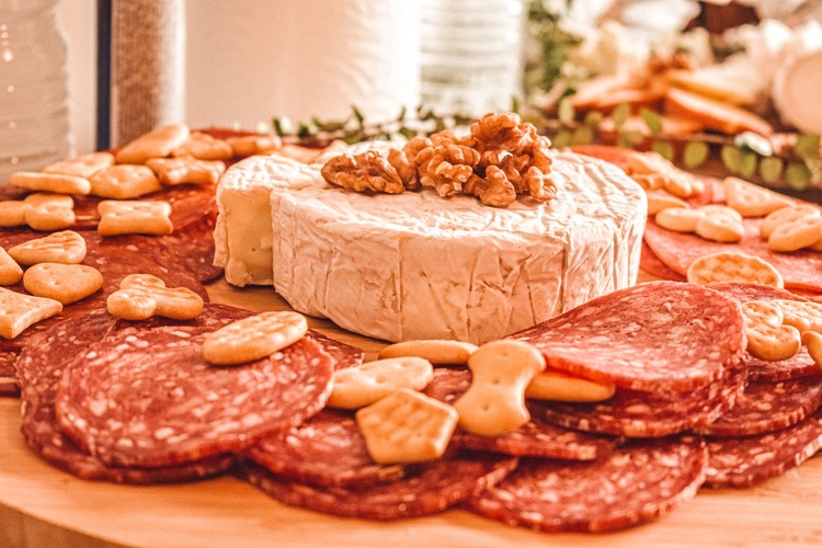 Charcuterie Recipe - Camembert with Walnuts, Summer Sausage and Crackers Charcuterie Board